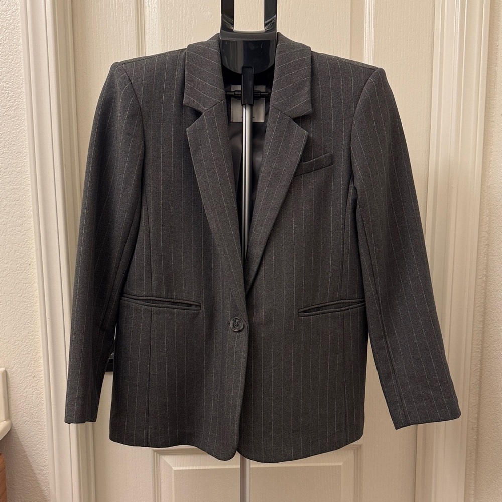 Abercrombie & Fitch Gray Pinstripe Blazer